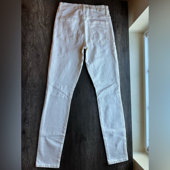 MOTHER Denim High Waisted Looker Jeans - Picture 9 of 11